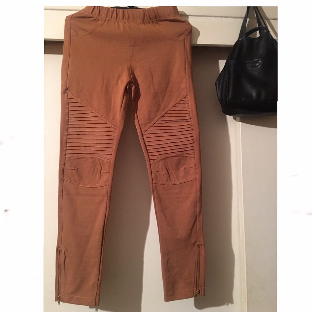 Jeggings.👍🏼 Stretchable All Around. Body Huggers.    Bin 3 - Picture 7 of 7